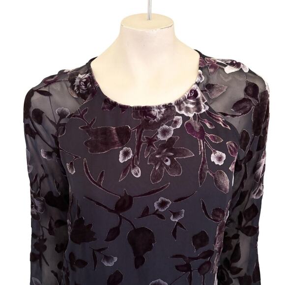 STARING AT STARS Urban Outfitters Velvet Floral Applique Mini Dress SZ S - Picture 4 of 13